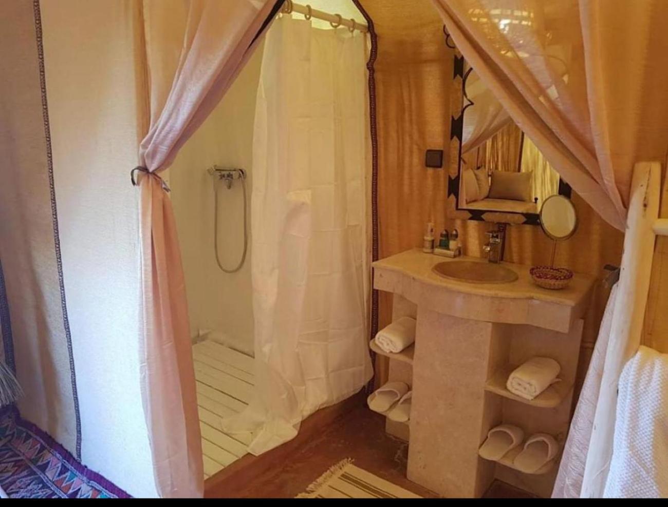 Sahara Traveling Camp Ξενοδοχείο Merzouga Εξωτερικό φωτογραφία