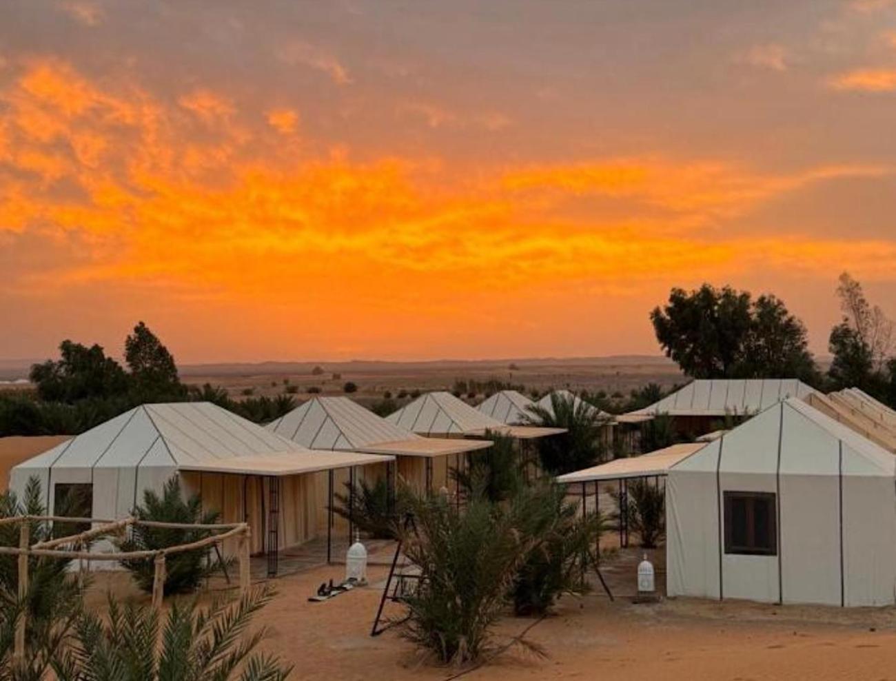 Sahara Traveling Camp Ξενοδοχείο Merzouga Εξωτερικό φωτογραφία